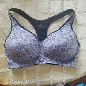 Nike Sports Bra Leopard Print 34DD Padded Pullover Activewear